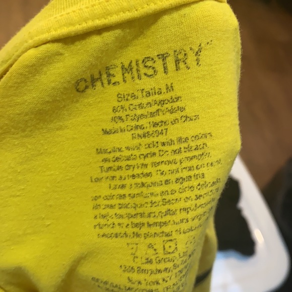 Crop top yellow corvette tee - Picture 3 of 3